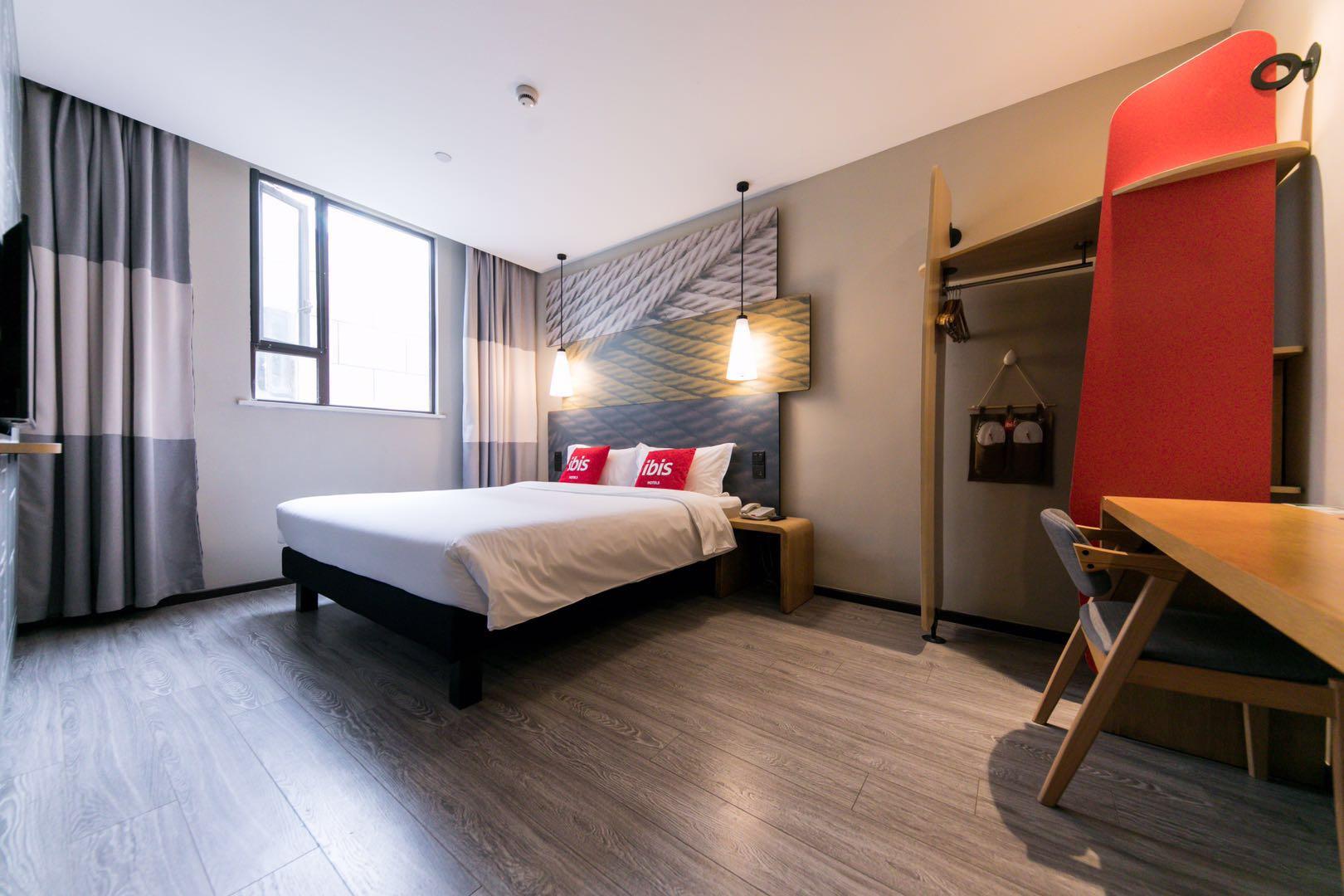 Ibis Shanghai Gubei Exterior foto